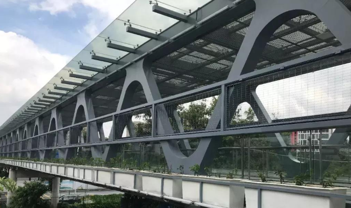 格尔木论管桁架结构工程弯管加工防锈处理的方法